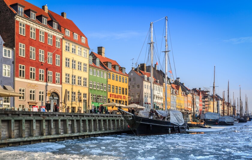 Nyhavn noted for it s colorful houses with many restaurants and bars, Copenhagen, Denmark