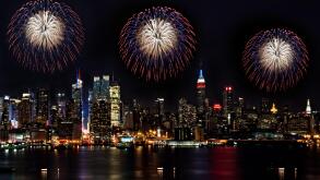 Macy's specatacular Fireworks Display along the Hudson River with the NYC skyline as a backdrop.