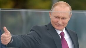 putin_tumbsup_PA_230x150