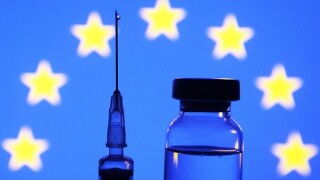 EU_flag_syringe_PA_575x375_171220
