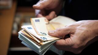 euros_alamy_6Sep22