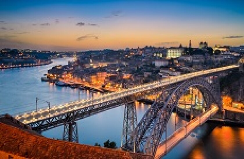 Porto_Fotolia_230x150