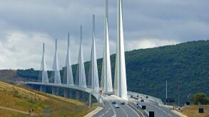 France, Viaduc de Millau, street, traffic, Europe, destination, place of interest, bridge, diagonal rope bridge, architecture, bridge architecture, street bridge, highway bridge, cars, heavens, cloudies,