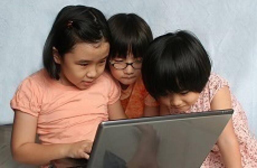 chinese_children_computer_230px