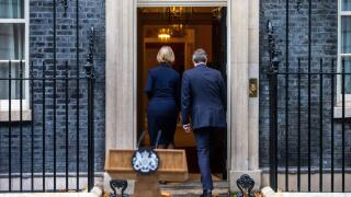 London, UK. 20th Oct, 2022. October 20, 2022, London, England, United Kingdom: UK Prime Minister LIZ TRUSS makes resignation statement outside 10 Downing Street. (Credit Image: © Tayfun Salci/ZUMA Press Wire) Credit: ZUMA Press, Inc./Alamy Live News