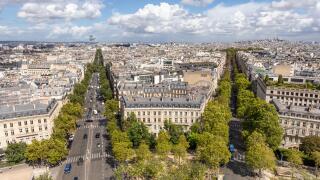 Paris_alamy_28Apr23