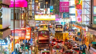 Hong Kong_traffic_adobe_12May_575