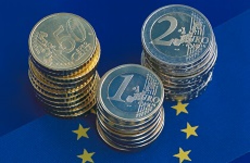 Euro_coin_stacks_Europe_ECB_Alamy_230x150