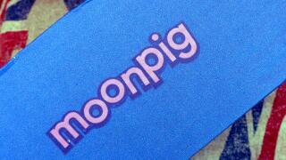 Moonpig delivery package - Delivery for Someone very special, card and gift. Blue and pink packaging