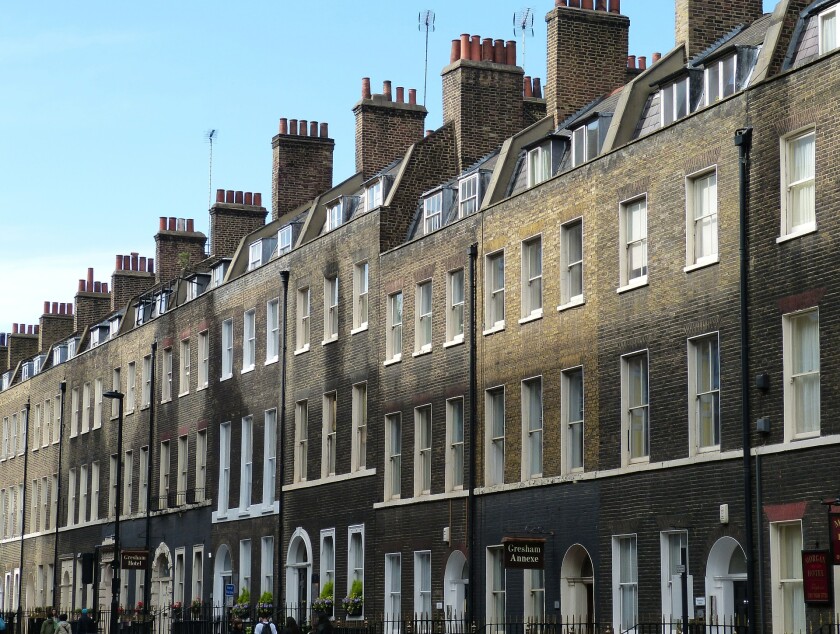 house-facades-g5eca2a843_1920.jpg