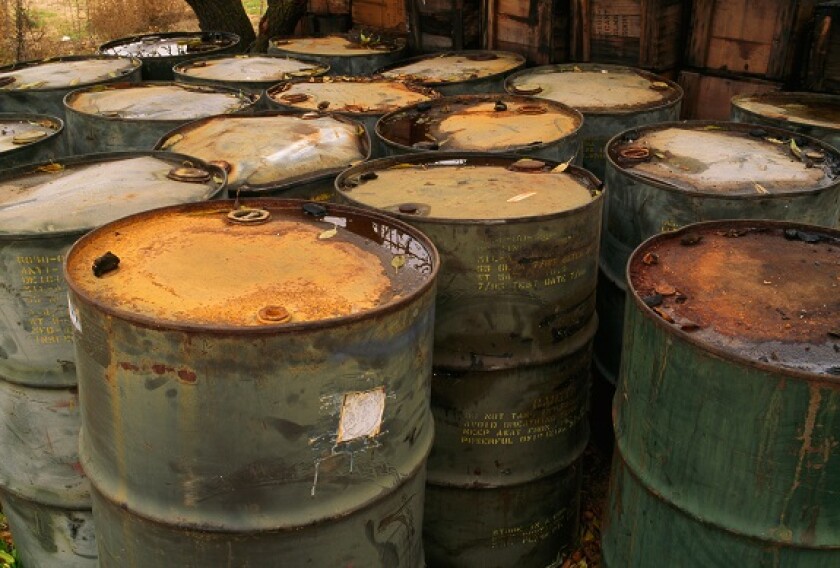 Barrels leaking pollution from Alamy 15Jun23 575x375