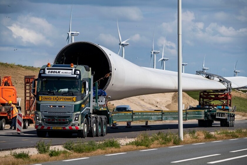 Wind farm construction Maasvlakte from Alamy 14Dec23 575x375