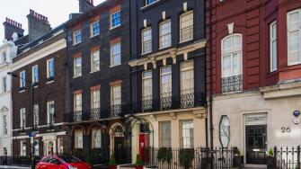 England, London, Westminster, Mayfair, Curzon Street