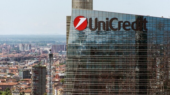 Unicredit_tower_from_unicredit