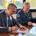 Enrico Bagnasco, CEO of Sparkle (left) and Carlo Doglioni, chair of INGV, sign an agreement to use subsea cables to detect early signs of natural disasters