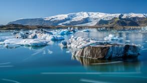 Floating icebergs in Jokulsarlon glacier lagoon, Iceland.