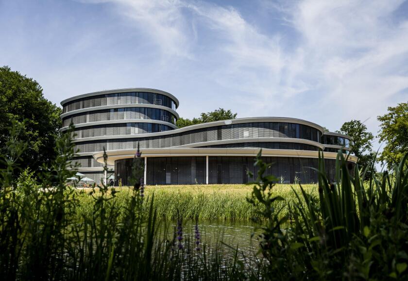 DRIEBERGEN - Exterior of Triodos Bank's head office. ANP REMKO DE WAAL netherlands out - belgium out