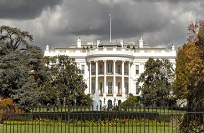 WhiteHouse_Fotolia_230x150