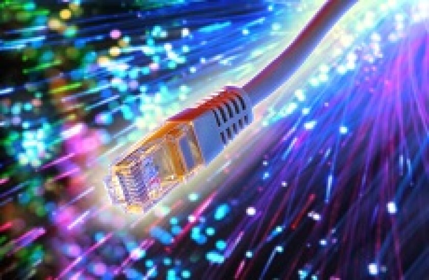 alamy_fibre_optic_cable_230x150