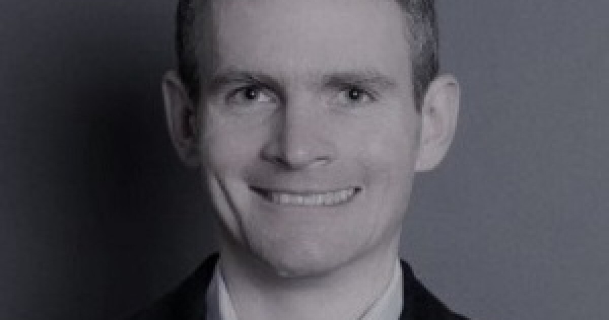 Chris de Mauny Managing Intellectual Property