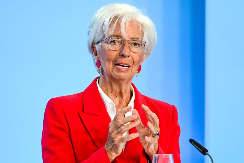 Frankfurt EZB-Ratssitzung mit Zinsentscheidung Christine Lagarde, Prasidentin, Europaischen Zentralbank Spricht auf der Pressekonferenz der Bank nach der Ratssitzung. *** Frankfurt ECB Governing Council meeting with interest rate decision Christine Lagard