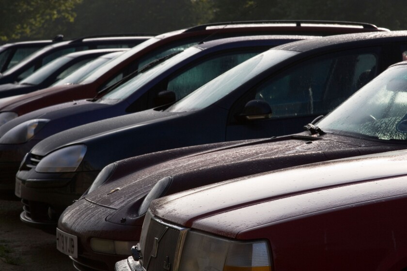 Cars parked in Oxford- Autumn morning. Image shot 2006. Exact date unknown.
