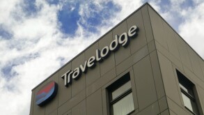 travelodge 575x375 adobe stock