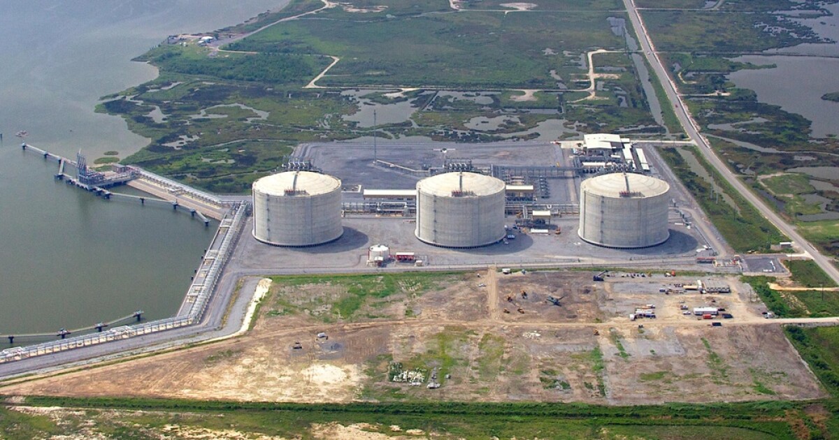 ‘Green’ UK pension funds are financing US fossil fuels