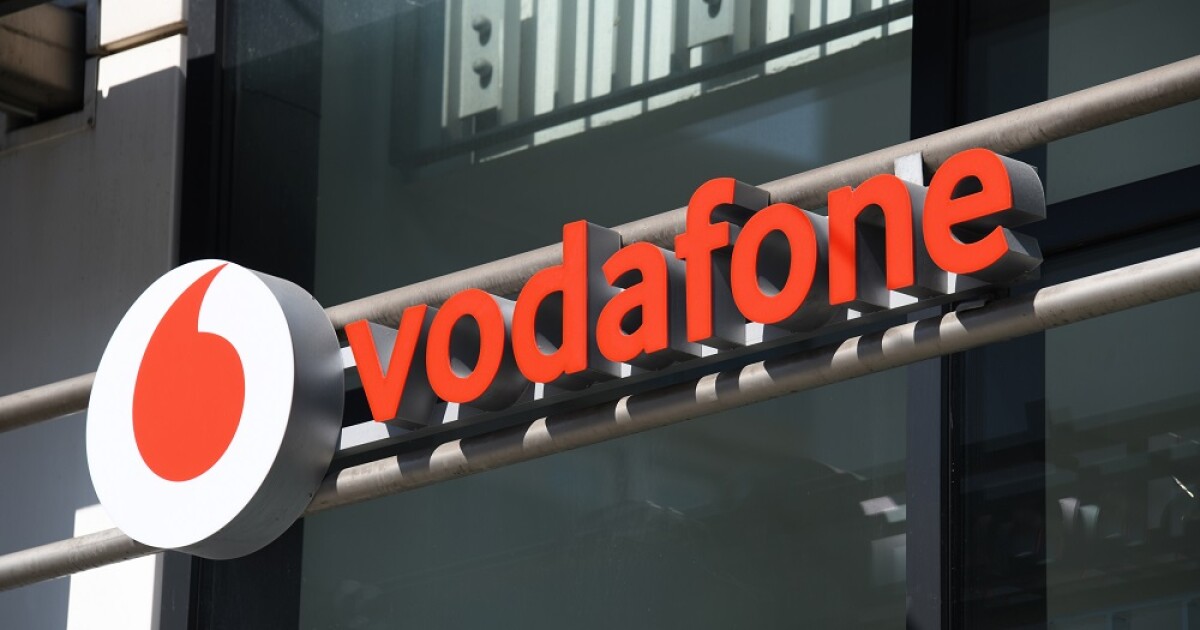 Apollo y GB Capital son los últimos en entrar en la carrera por comprar el negocio español de Vodafone Apollo y GB Capital son los últimos en entrar en la carrera por comprar el negocio español de Vodafone