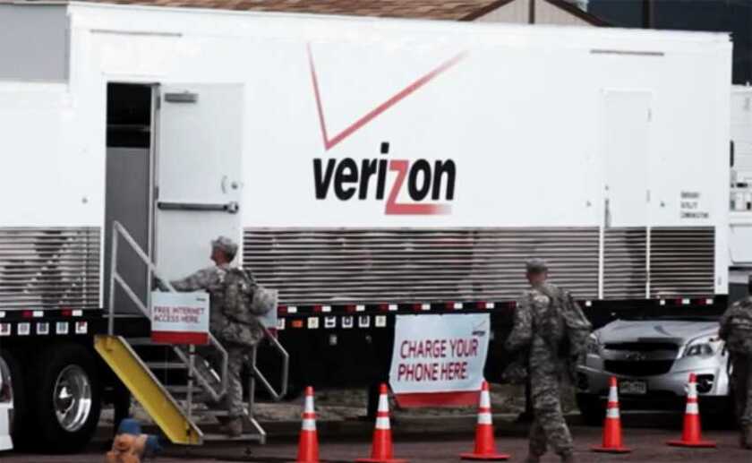 Verizon truck.jpg