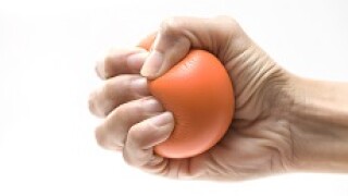 Squeeze_tight_spread_Fotolia_230x150