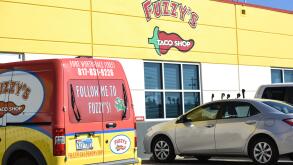 Fort Worth, Texas, USA. 5th Nov, 2017. Fuzzy's Taco van and restaurant at Texas Motor Speedway on Saturday, November 5, 2017 at Texas Motor Speedway in Fort Worth, Texas. Matthew Lynch/CSM/Alamy Live News