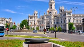 Llama permanente, Permanent flame, Madrid City Council, Cibeles square,  Madrid, Spain