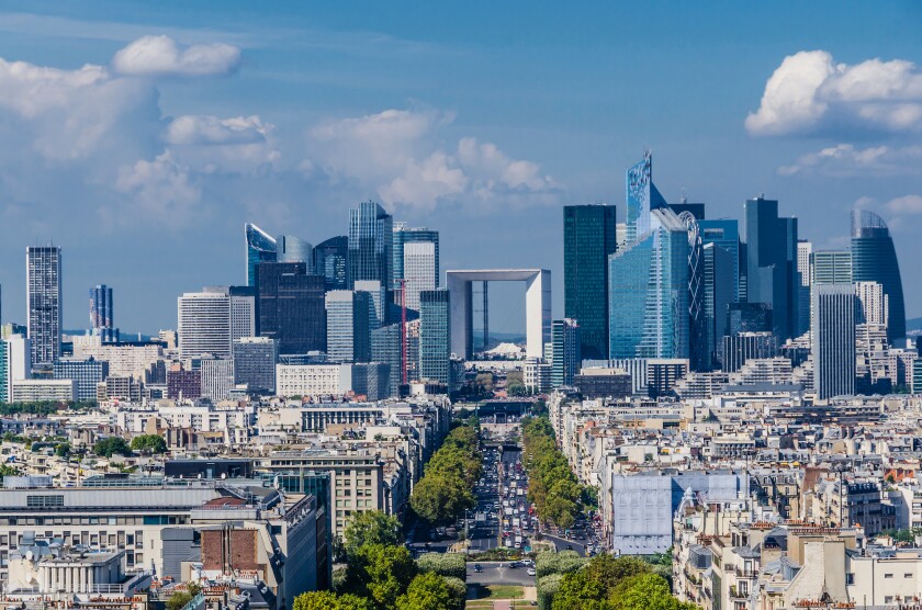 La defense view