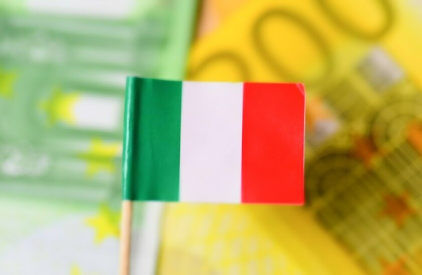 Italy_flag_euro_notes_Adobe_110220