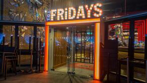 TGI Fridays Restaurant Liverpool One Shopping Centre Liverpool