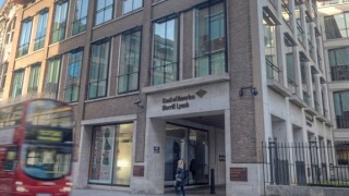 Bank of America London from Alamy 23Sep25 575x375.jpg
