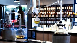chemicals_manufacturing_Adobe_575x375_Nov18