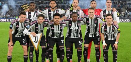 Stadio Olimpico, Rome, Italy. 26th Oct, 2025. Italian Serie A Football; Lazio versus Juventus; the starting line up of FC Juventus Credit: Action Plus Sports/Alamy Live News