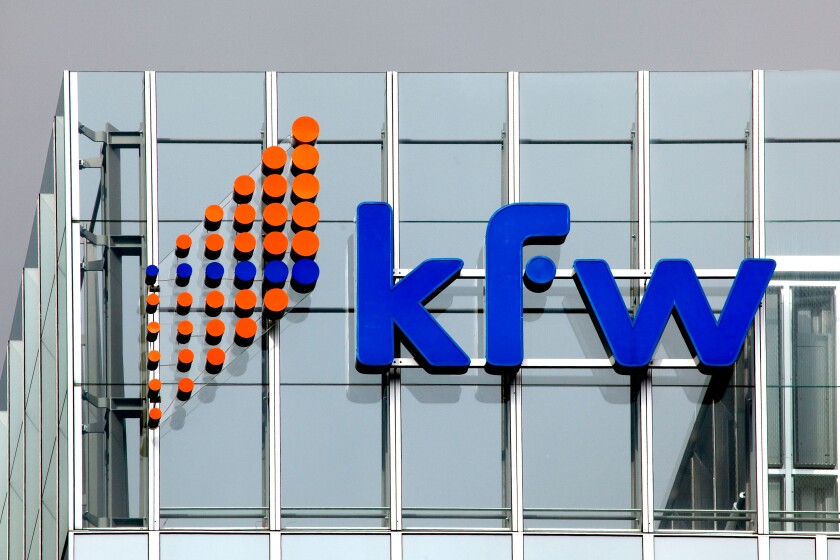 Logo at the headquarters of the KfW banking group, Kreditanstalt fuer Wiederaufbau, Reconstruction Loan Corporation, Frankfurt