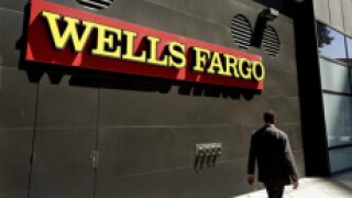 Wells Fargo 230 px