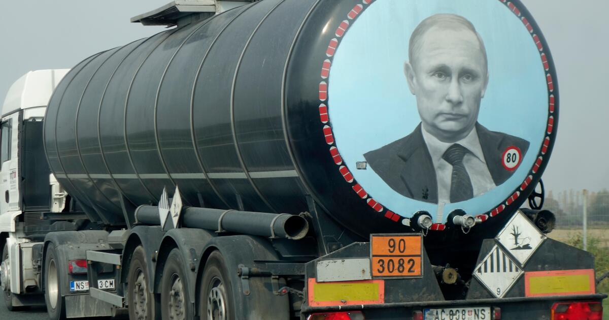 Jonathan leder instagram picture