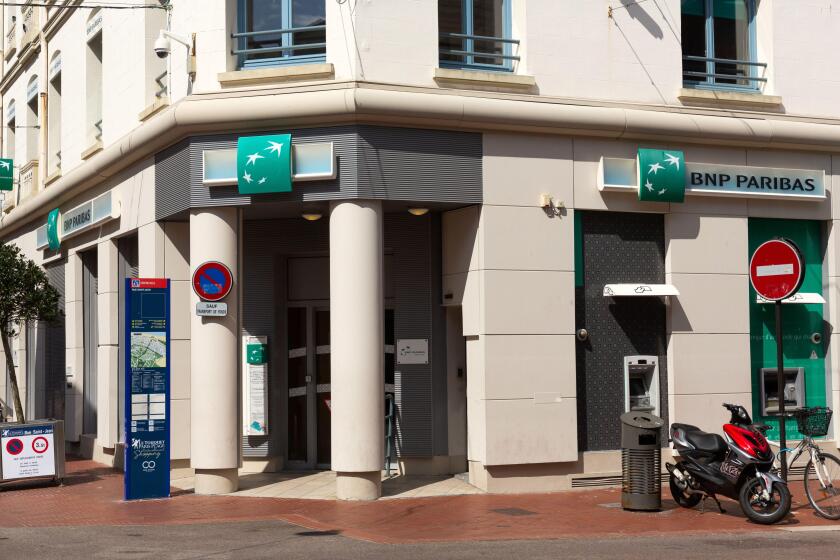 BNP PARIBAS bank in Le Touquet, France