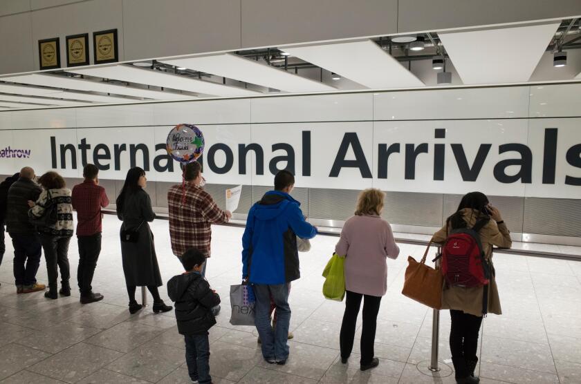 International_arrivals_UK_Alamy_fullres_090921