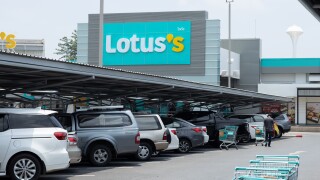 Lotus's Tesco Thailand adobe