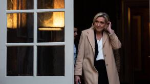 FRANCE-POLITICS-GOVERNMENT-OPPOSITION-PM Rassemblement National leader Marine Le Pen in Matignon for a meeting with Prime Minister Michel Barnier. In Paris, 25 November, 2024. PARIS ILE-DE-FRANCE FRANCE Copyright: xAndreaxSavoranixNerix FRANCE-POLITICS-GO