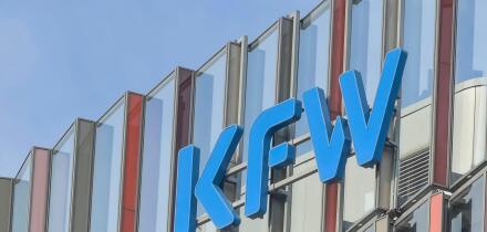 Kreditanstalt fur Wiederaufbau, Hauptsitz, Zentrale, PalmengartenstraBe, Frankfurt am Main, Hessen, Deutschland *** Kreditanstalt fur Wiederaufbau, Head Office, Headquarters, Palmengartenstrasse, Frankfurt am Main, Hesse, Germany