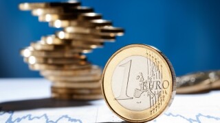 Euro_stack_curve_Adobe_575x375_260820