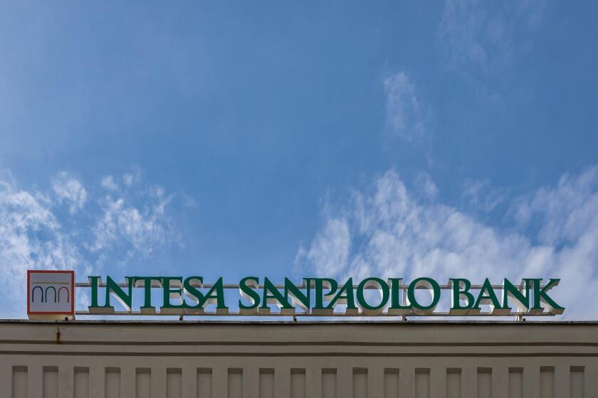 Intesa Sanpaolo Bank sign logo