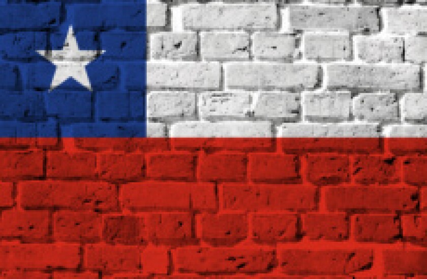 Chile_Wall_Flag_18July2017_Fotolia_230x150